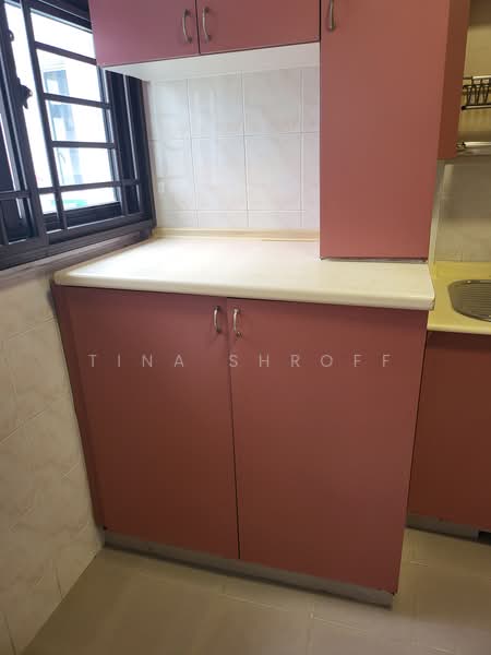 5 Marine Terrace, 5 Marine Terrace, 2 Bedrooms, 810 sqft, HDB Flat For Sale, by Tina Shroff, 25571008 - Kitchen - PropertyGuru.com.sg