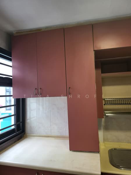 5 Marine Terrace, 5 Marine Terrace, 2 Bedrooms, 810 sqft, HDB Flat For Sale, by Tina Shroff, 25571008 - Kitchen - PropertyGuru.com.sg