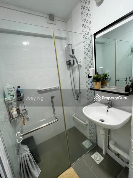 For Sale - 219A Jurong East Street 21