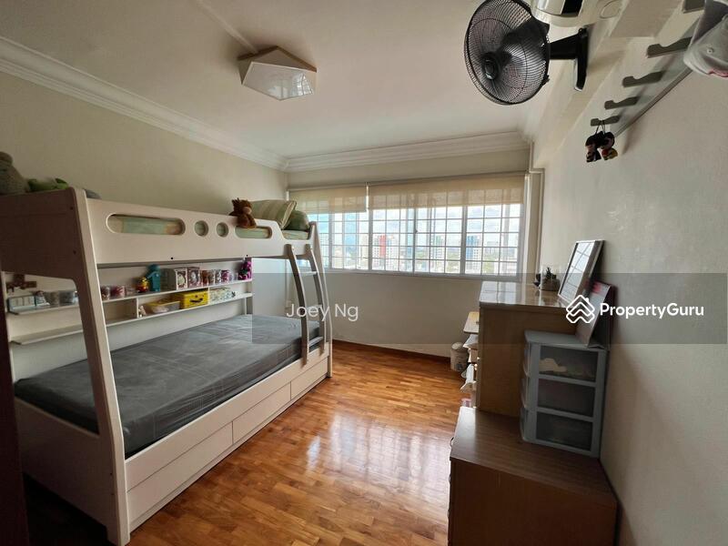 For Sale - 219A Jurong East Street 21