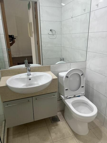 The Central, 6 Eu Tong Sen Street, 835 sqft, Office For Rent, by Dennis Chua, 25571418 - CommercialGuru.com.sg