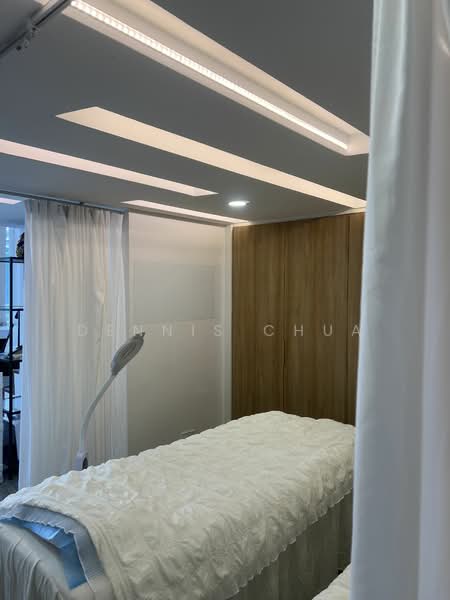 The Central, 6 Eu Tong Sen Street, 835 sqft, Office For Rent, by Dennis Chua, 25571418 - CommercialGuru.com.sg