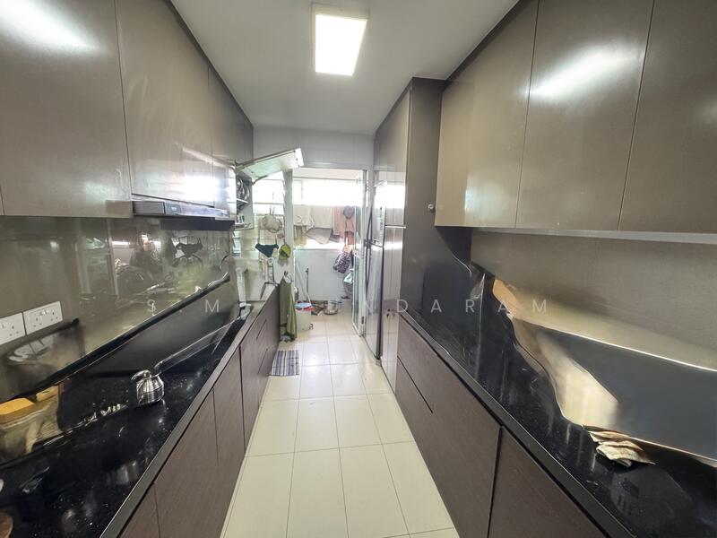452A Bukit Batok West Avenue 6, 452A Bukit Batok West Avenue 6, 3 Bedrooms, 1,248 sqft, HDB Flat For Rent, by S.M. SUNDARAM, 25571782 - Kitchen - PropertyGuru.com.sg