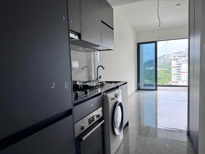 For Sale - The LINQ @ Beauty World