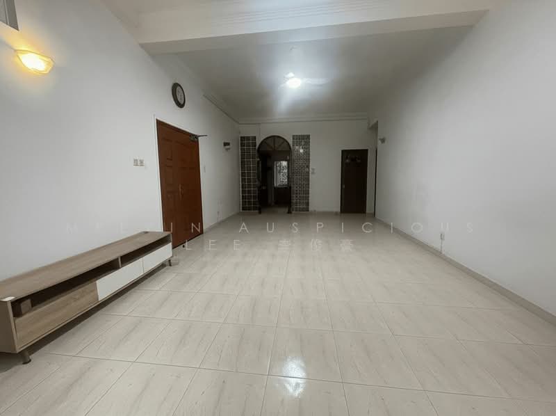 Clementi Park, 95 Sunset Way, 2 Bedrooms, 1,163 sqft, Condominium For Rent, by Melvin Auspicious Lee 李俊豪, 25572077 - Living Room - PropertyGuru.com.sg