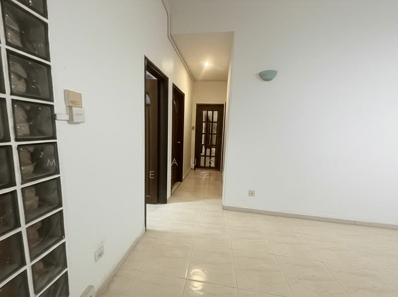 Clementi Park, 95 Sunset Way, 2 Bedrooms, 1,163 sqft, Condominium For Rent, by Melvin Auspicious Lee 李俊豪, 25572077 - Hallway - PropertyGuru.com.sg
