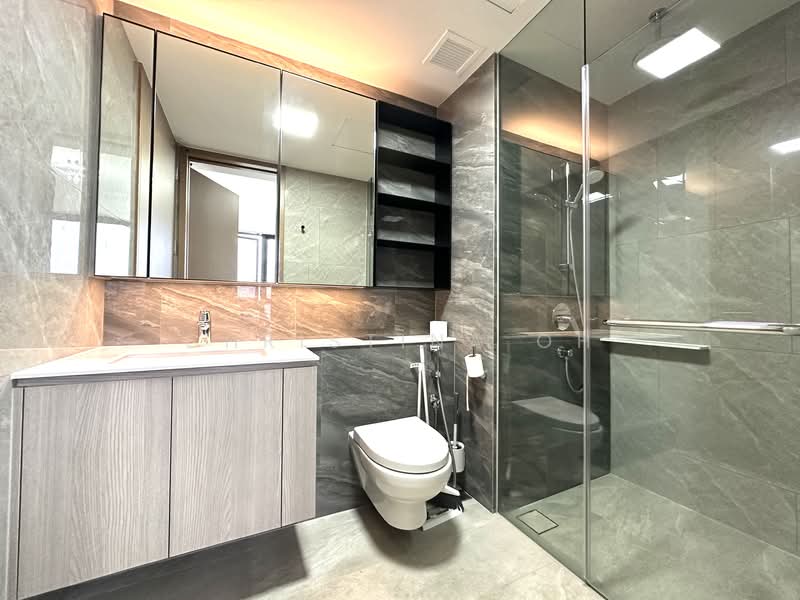 Whistler Grand, 107 West Coast Vale, 2 Bedrooms, 614 sqft, Condominium For Rent, by Christina Oh, 25572111 - Bathroom - PropertyGuru.com.sg