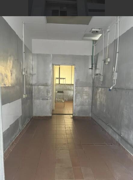 Jurong Food Hub, Jalan Tepong, 2,000 sqft, Factory / Workshop (B2) For Rent, by Yenn Ni, 25572138 - Kitchen - CommercialGuru.com.sg