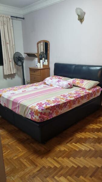 Pasir Panjang Gardens, Jalan Mas Kuning, Buona Vista / West Coast / Clementi New Town, Room Rental, 400 sqft, Terraced House For Rent, by Rajesh Balasubramanian, 25572269 - Master Bedroom - PropertyGuru.com.sg
