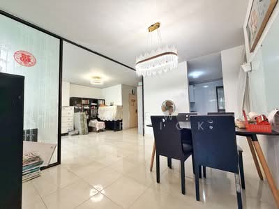 For Sale - 359A Admiralty Drive