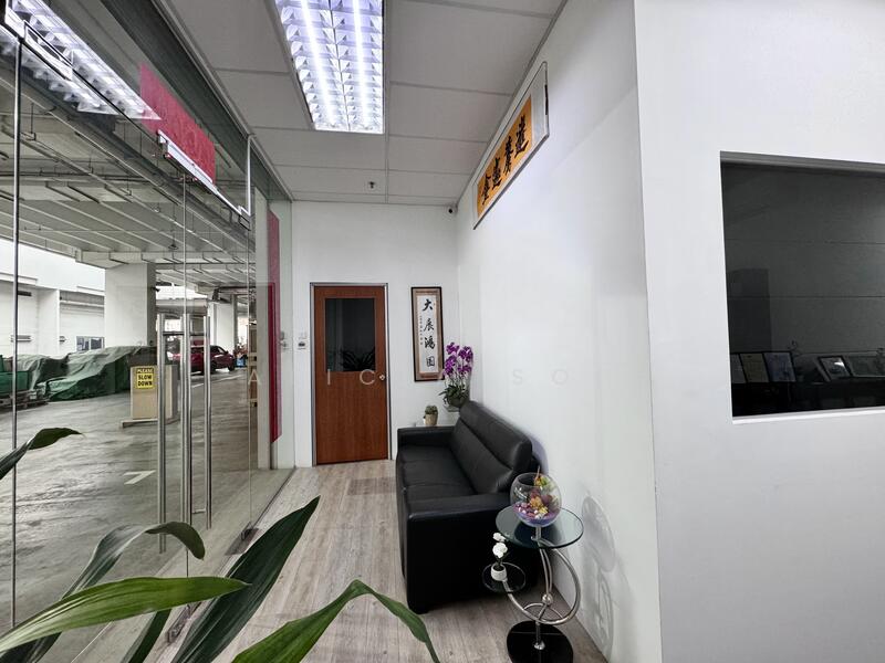 Mega@Woodlands, 39 Woodlands Close, 8,052 sqft, Light Industrial (B1) For Sale, by Alicia Soh, 25572394 - CommercialGuru.com.sg