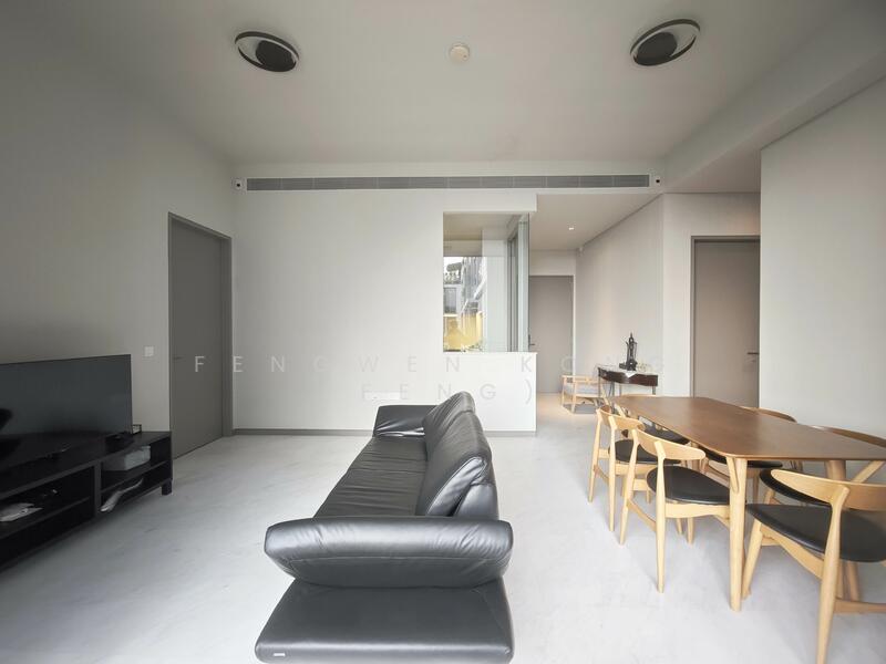 Robin Residences, 7 Robin Drive, Tanglin / Holland / Bukit Timah, 3 Bedrooms, 1,152 sqft, Condominium For Sale, by Fengwen Kong (Feng), 25572697 - Living Room - PropertyGuru.com.sg