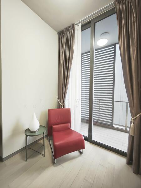 Robin Residences, 7 Robin Drive, Tanglin / Holland / Bukit Timah, 3 Bedrooms, 1,152 sqft, Condominium For Sale, by Fengwen Kong (Feng), 25572697 - Living Room - PropertyGuru.com.sg