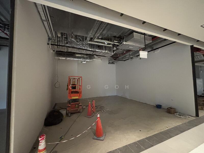 upper bukit timah, , 1,000 sqft, Mall Shop For Rent, by C G Goh, 25572934 - Interior - CommercialGuru.com.sg