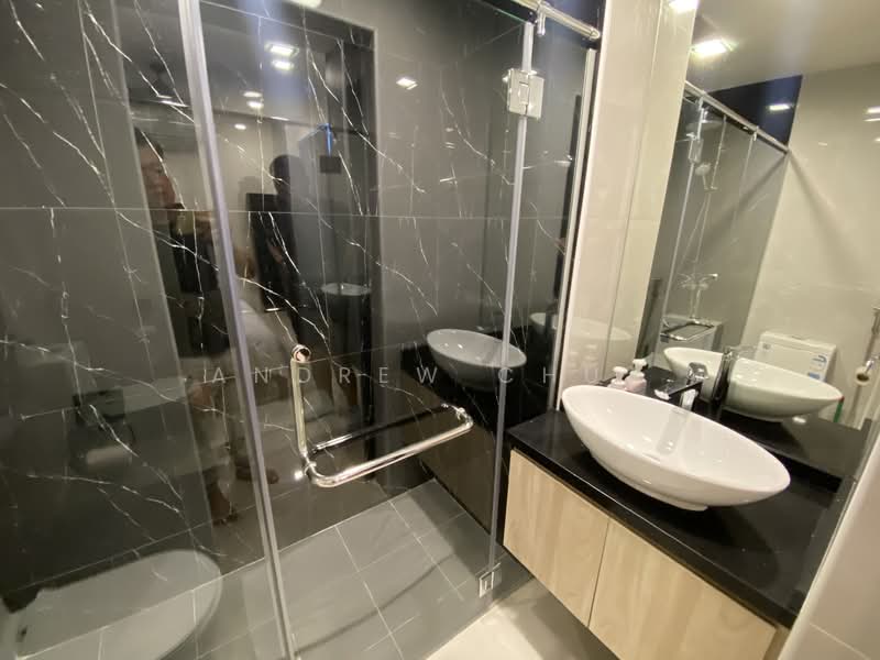 Summer View, 5 Geylang Lor 12, Room Rental, 350 sqft, Apartment For Rent, by Andrew Chua, 25573039 - Bathroom - PropertyGuru.com.sg