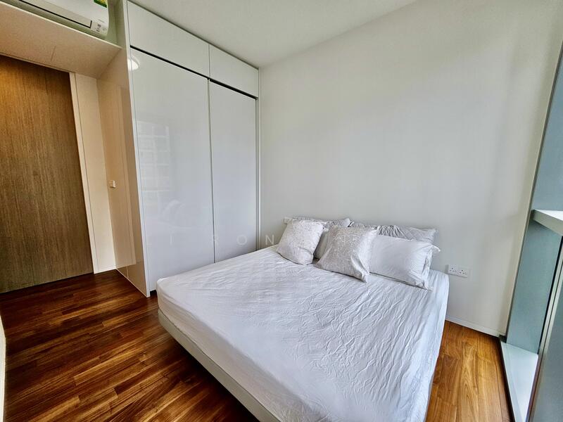 Amber Park, 18A Amber Gardens, 2 Bedrooms, 700 sqft, Condominium For Sale, by Li Rong Teh, 25573043 - Master Bedroom - PropertyGuru.com.sg