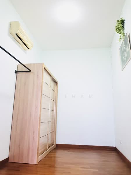 KJ Mansion, 7 Rosyth Road, 3 Bedrooms, 1,561 sqft, Apartment For Sale, by Ice Tham, 25573113 - Bedroom - PropertyGuru.com.sg