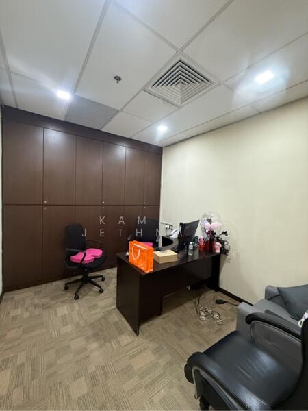 Ubi Techpark, 10 Ubi Crescent, 1,700 sqft, Light Industrial (B1) For Rent, by Kamani Jethnani, 25573202 - CommercialGuru.com.sg