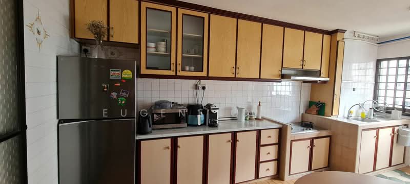 241 Bukit Batok East Avenue 5, 241 Bukit Batok East Avenue 5, Room Rental, 150 sqft, HDB Flat For Rent, by Eugene Quek, 25573436 - PropertyGuru.com.sg