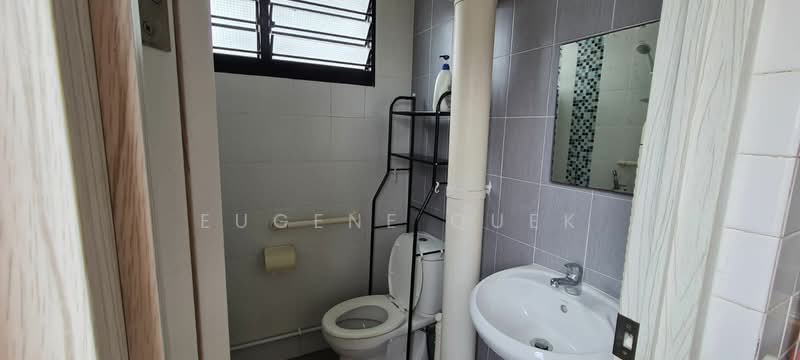 241 Bukit Batok East Avenue 5, 241 Bukit Batok East Avenue 5, Room Rental, 150 sqft, HDB Flat For Rent, by Eugene Quek, 25573436 - PropertyGuru.com.sg