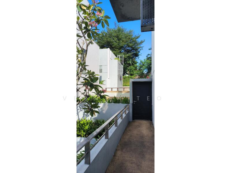 For Sale - Gilstead Brooks