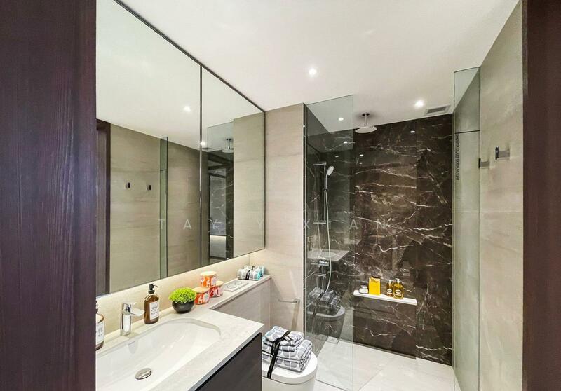 Pasir Ris 8, 10 Pasir Ris Drive 8, 2 Bedrooms, 775 sqft, Condominium For Rent, by Tay Yixian, 25573783 - Bathroom - PropertyGuru.com.sg