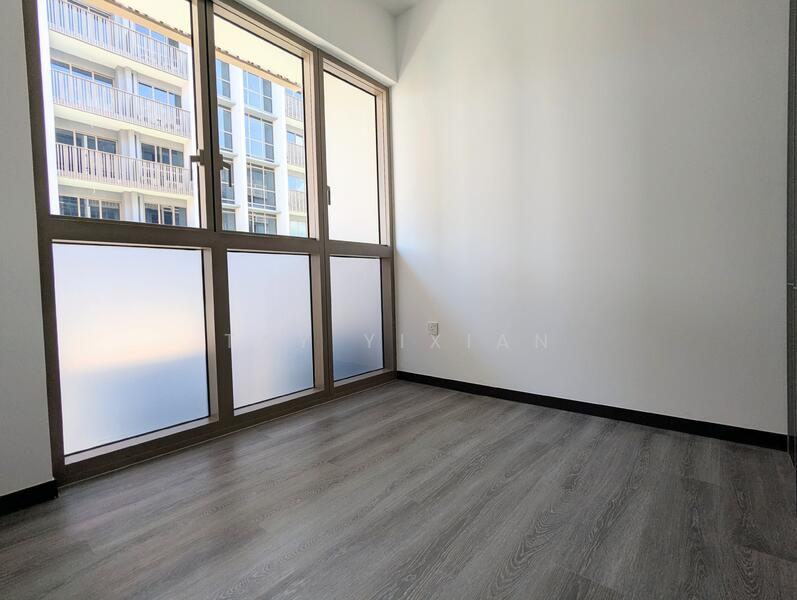 Pasir Ris 8, 10 Pasir Ris Drive 8, 2 Bedrooms, 775 sqft, Condominium For Rent, by Tay Yixian, 25573783 - Bedroom - PropertyGuru.com.sg