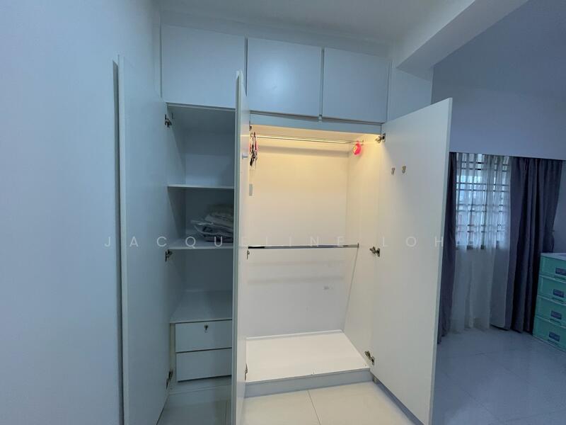 Keng Lee View, 108 Keng Lee Road, 2 Bedrooms, 900 sqft, Apartment For Rent, by Jacqueline Loh, 25574031 - Bedroom - PropertyGuru.com.sg