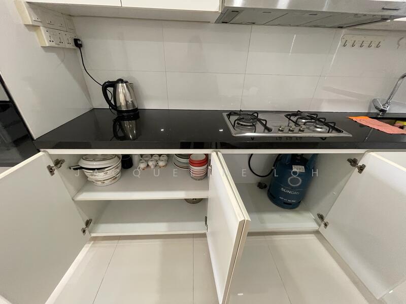 Keng Lee View, 108 Keng Lee Road, 2 Bedrooms, 900 sqft, Apartment For Rent, by Jacqueline Loh, 25574031 - Kitchen - PropertyGuru.com.sg