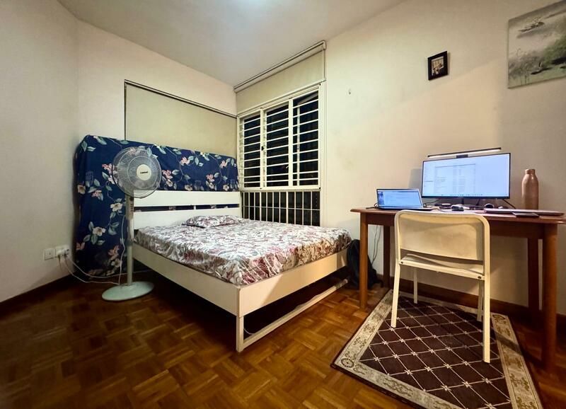 Generous-sized Master Bedroom with ensuite bathroom