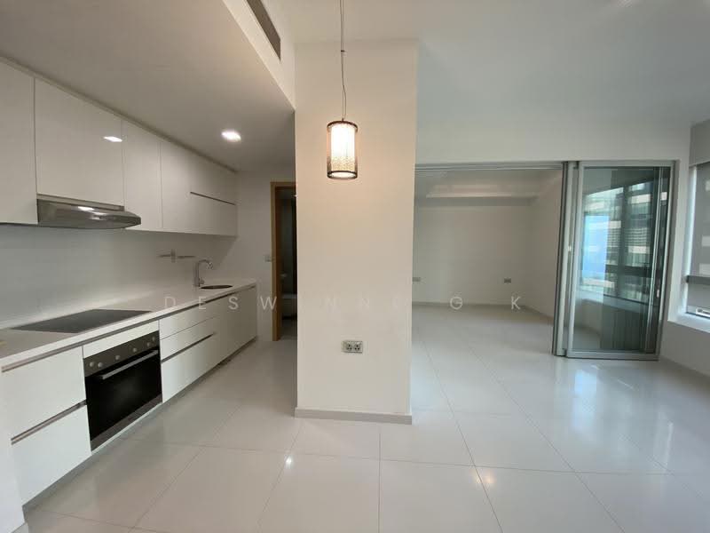 One Shenton, 1 Shenton Way, Boat Quay / Raffles Place / Marina, 1 Bedroom, 538 sqft, Condominium For Rent, by Deswinne G K, 25574342 - PropertyGuru.com.sg