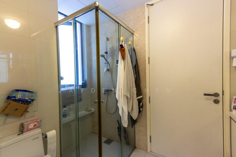 Sky Habitat, 7 Bishan Street 15, Ang Mo Kio / Bishan / Thomson, 2 Bedrooms, 710 sqft, Condominium For Rent, by Jayden Chen, 25574379 - Bathroom - PropertyGuru.com.sg