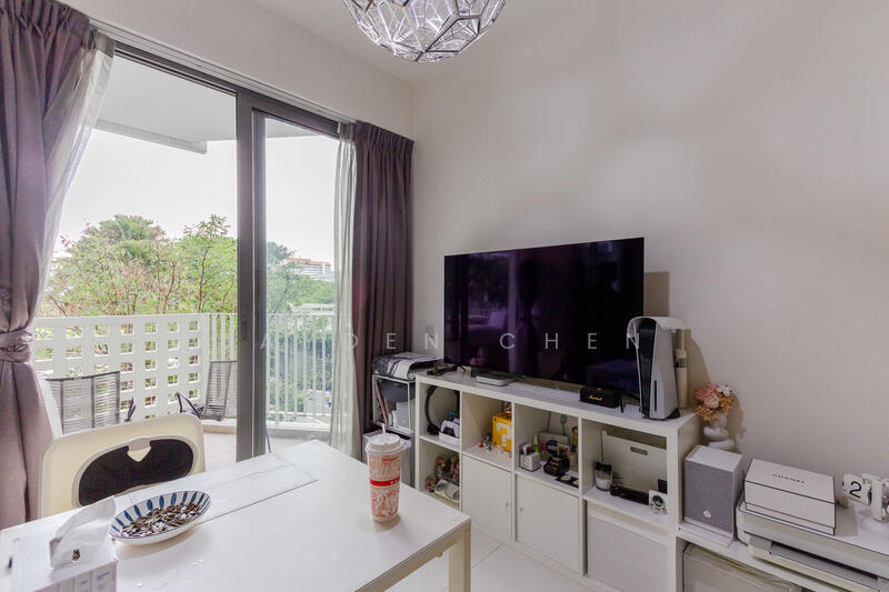 Sky Habitat, 7 Bishan Street 15, Ang Mo Kio / Bishan / Thomson, 2 Bedrooms, 710 sqft, Condominium For Rent, by Jayden Chen, 25574379 - Living Room - PropertyGuru.com.sg