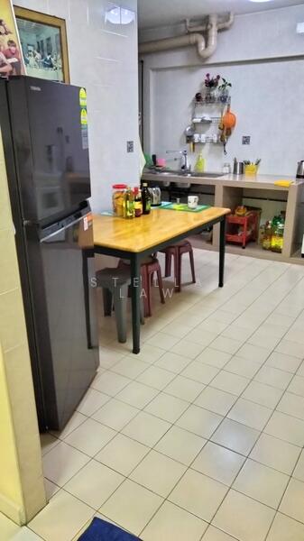 313C Anchorvale Road, 313C Anchorvale Road, Room Rental, 100 sqft, HDB Flat For Rent, by Stella Law 罗宝儿, 25574459 - Kitchen - PropertyGuru.com.sg