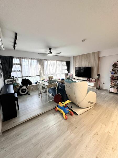 For Sale - 464A Bukit Batok West Avenue 8