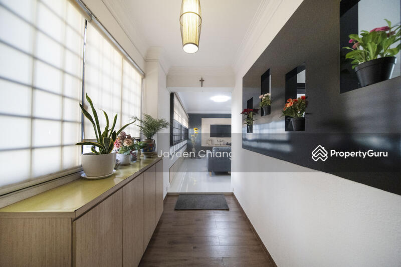 For Sale - 221 Pasir Ris Street 21