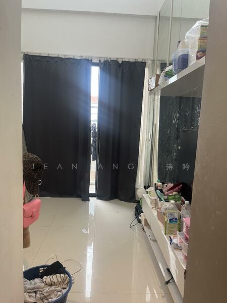 For Sale - 8 Farrer Suites