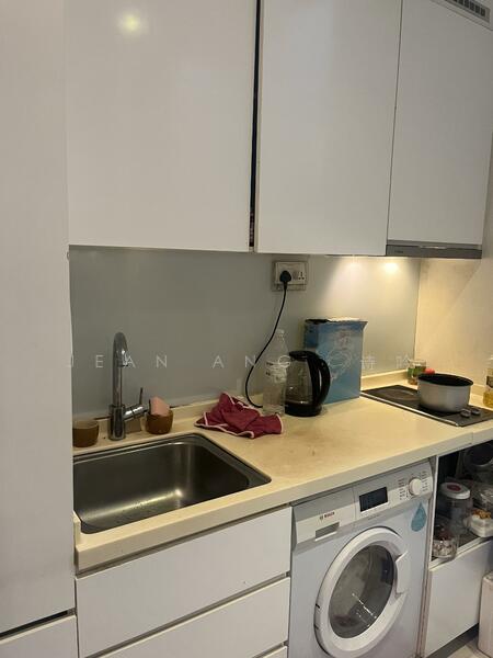 For Sale - 8 Farrer Suites