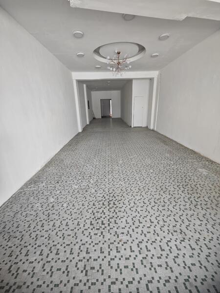 North Bridge Road Shophouse, Beach Road / Bugis / Rochor, 1,000 sqft, Shop / Shophouse For Rent, by Wyn Tan, 25574981 - Hallway - CommercialGuru.com.sg