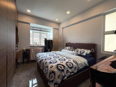 For Sale - Forest Hills Condo