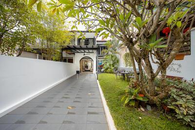 For Sale - ELITE PARK AVENUE