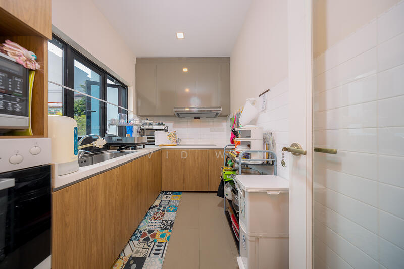 ELITE PARK AVENUE, ELITE PARK AVENUE, 4 Bedrooms, 3,200 sqft, Terraced House For Sale, by David Wang, 25575088 - PropertyGuru.com.sg