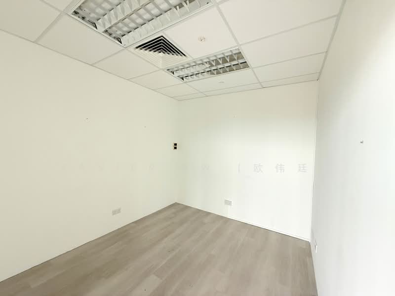 Woods Square, 8 Woodlands Square, 1,044 sqft, Office For Rent, by Xavier Aw (欧伟廷), 25575247 - Interior - CommercialGuru.com.sg