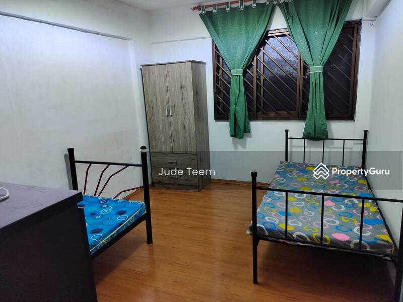For Rent - 17 Hougang Avenue 3