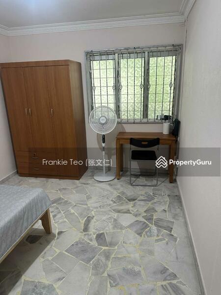 Blk 816