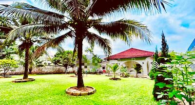 For Sale - Good Class Bungalow Stevens Road