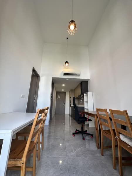 Kent Ridge Hill Residences, 68A South Buona Vista Road, 1 Bedroom, 603 sqft, Condominium For Sale, by Lim Kah Seng, 25575987 - Dining Room - PropertyGuru.com.sg