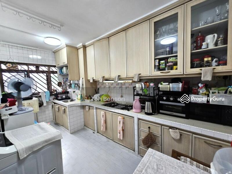 For Sale - 634 Hougang Avenue 8