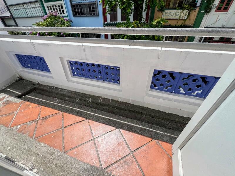 Circular Road, Circular Road | Boat Quay | South Bridge Road, 1,324 sqft, Office For Rent, by Germaine Tan, 25576145 - Balcony - CommercialGuru.com.sg