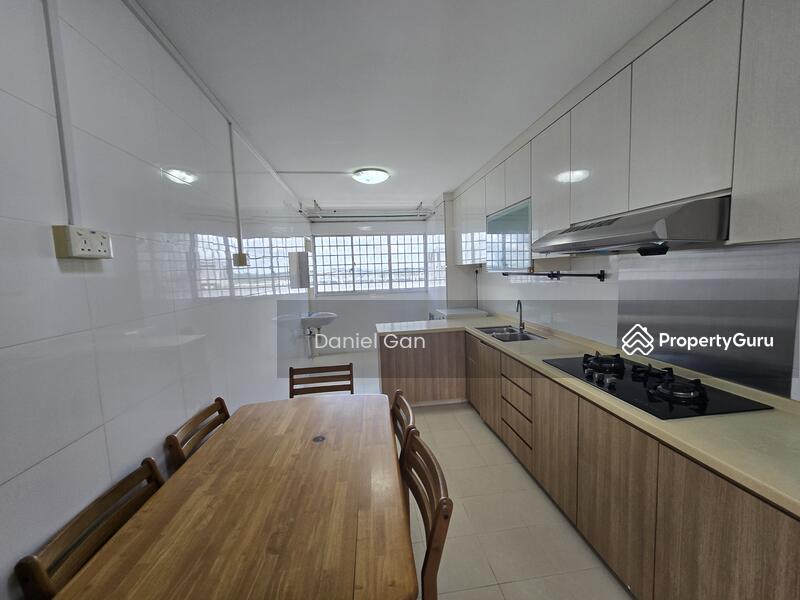 For Sale - 721 Yishun Street 71